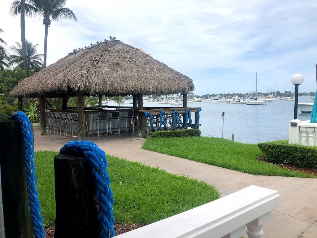 The Flybridge Restaurant | restaurant | 1099 MacArthur Causeway, Miami, FL 33132, USA | 3053793000 OR +1 305-379-3000