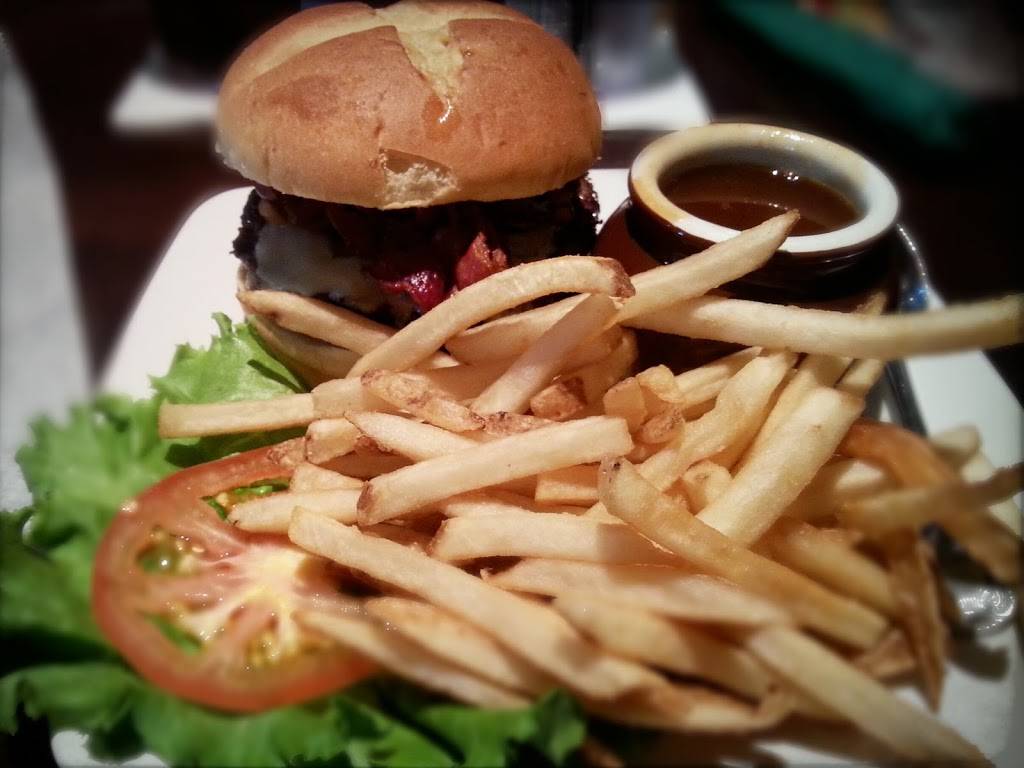 Celebration Town Tavern | restaurant | 721 Front St, Celebration, FL 34747, United States | 4075662526 OR +1 407-566-2526