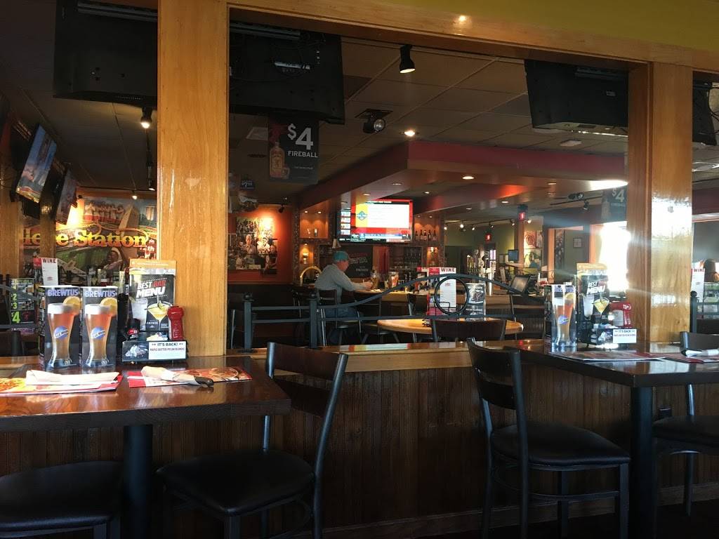 Applebees Grill + Bar | restaurant | 200 Texas Ave, College Station, TX 77840, USA | 9792603003 OR +1 979-260-3003
