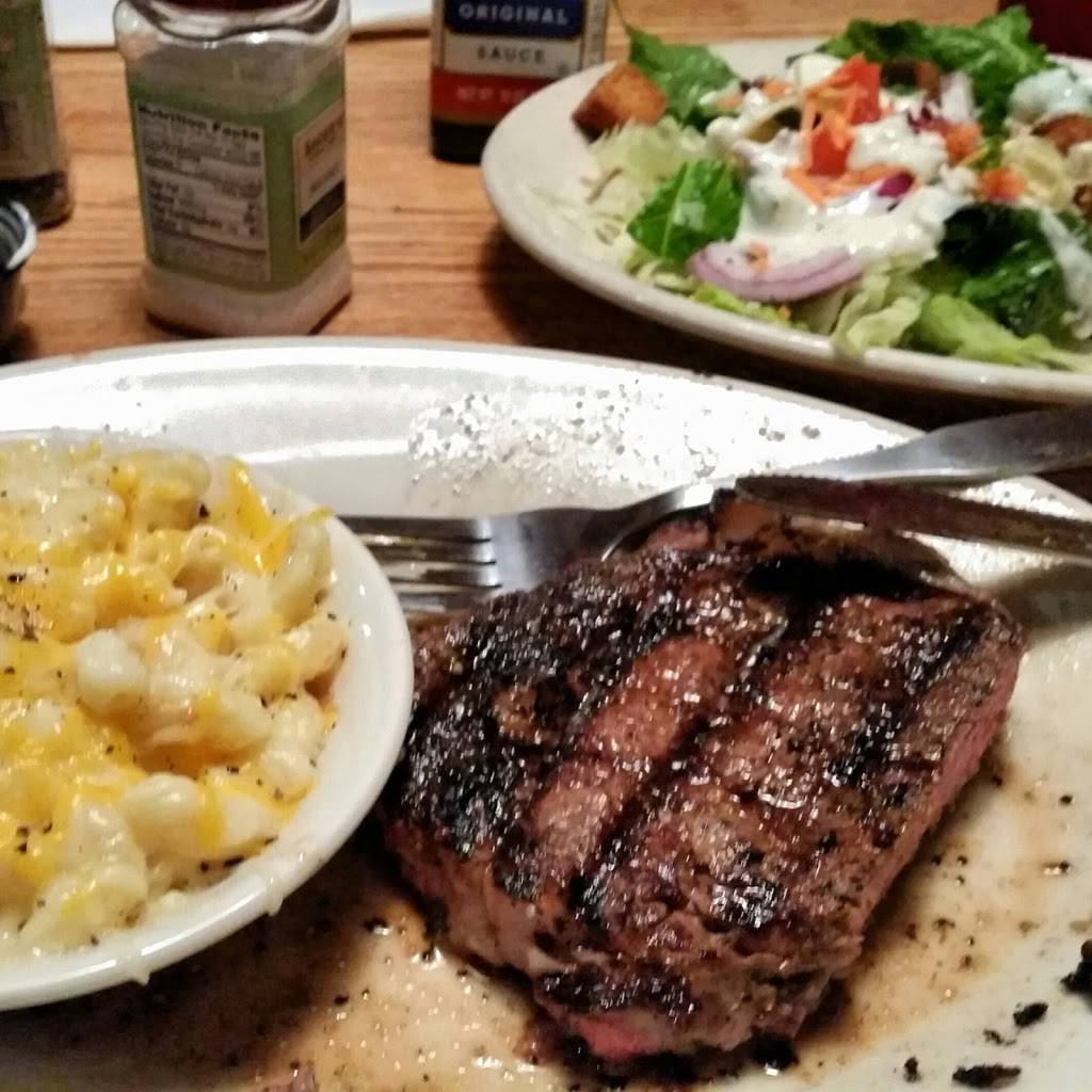 Texas Steakhouse & Saloon | restaurant | 2925 Riverside Dr, Danville, VA 24541, USA | 4347914419 OR +1 434-791-4419