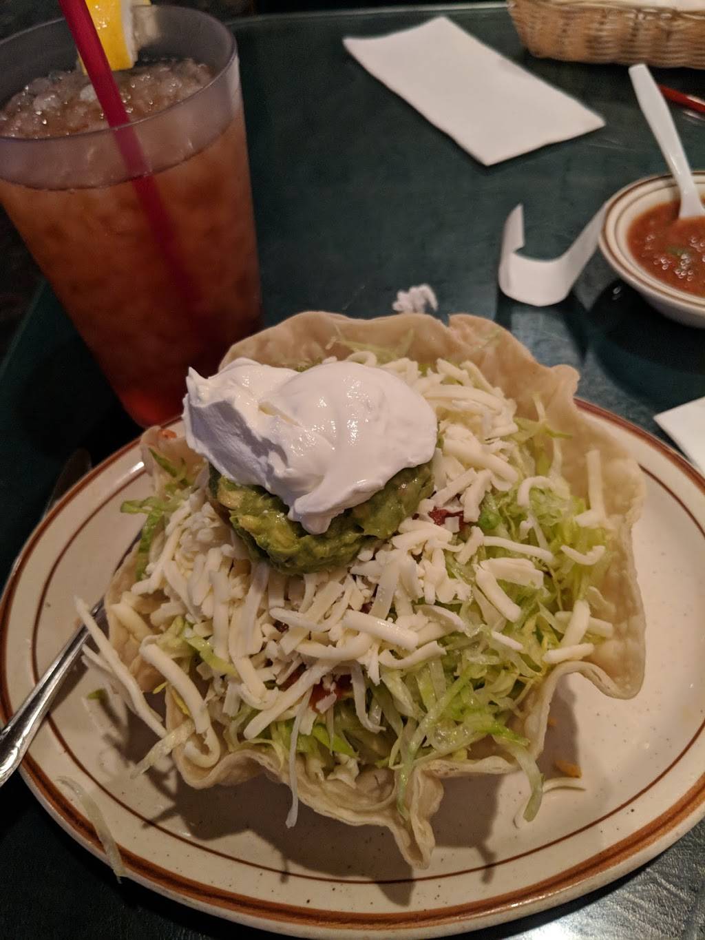 Betitos Mexican Restaurant | restaurant | 3381, 18902 Soledad Canyon Rd, Canyon Country, CA 91351, USA | 6612510557 OR +1 661-251-0557