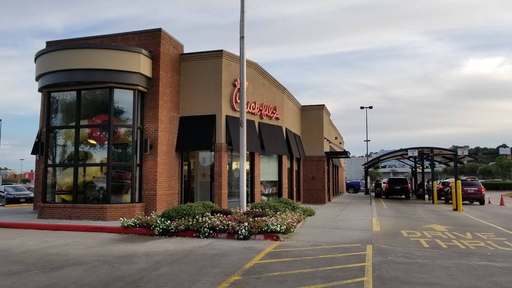 Chick-fil-A | restaurant | 1321 W Davis St, Conroe, TX 77304, USA | 9364414480 OR +1 936-441-4480