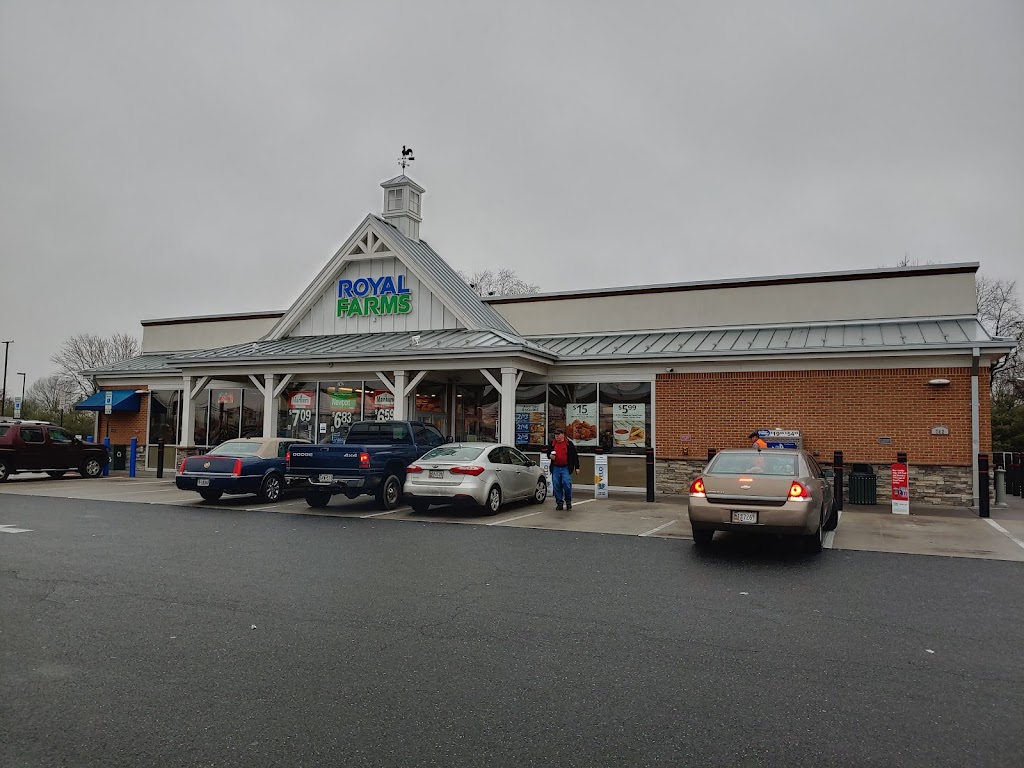 Royal Farms | meal takeaway | 744 S Philadelphia Blvd, Aberdeen, MD 21001, USA | 4103069273 OR +1 410-306-9273