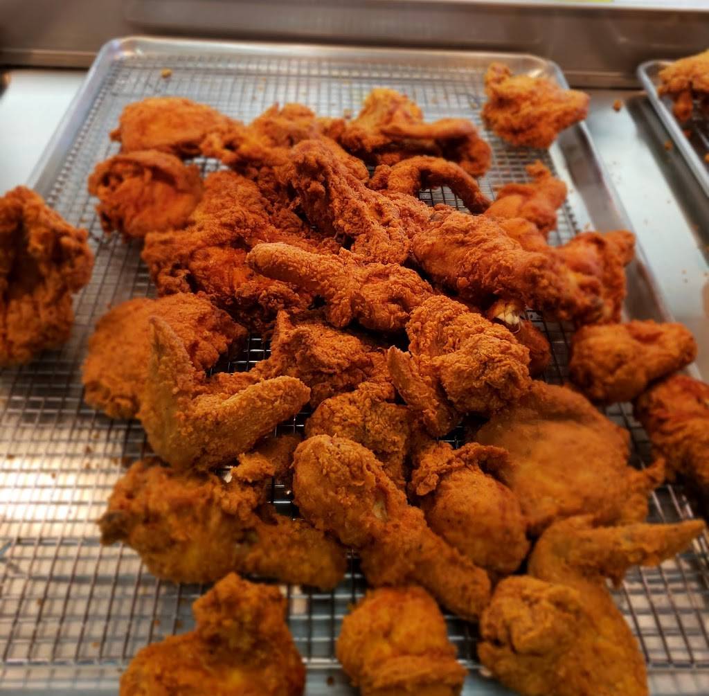 Louisiana Chicken | restaurant | 7550 S Crescent Blvd, Pennsauken Township, NJ 08109, USA | 8563336964 OR +1 856-333-6964