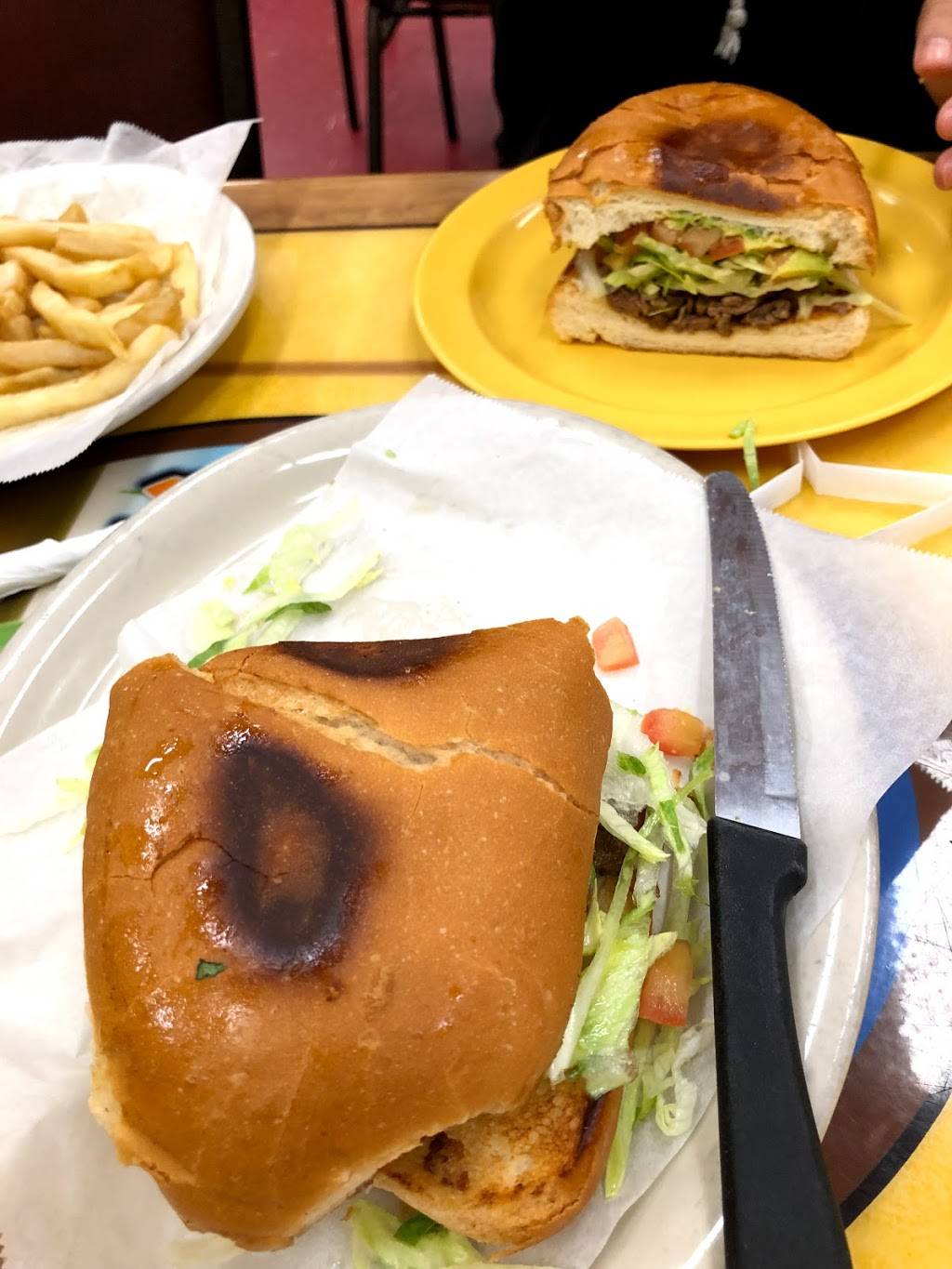 Taqueria Vallarta | restaurant | 215 S Sunset Strip St, Kenedy, TX 78119, USA | 8305832600 OR +1 830-583-2600