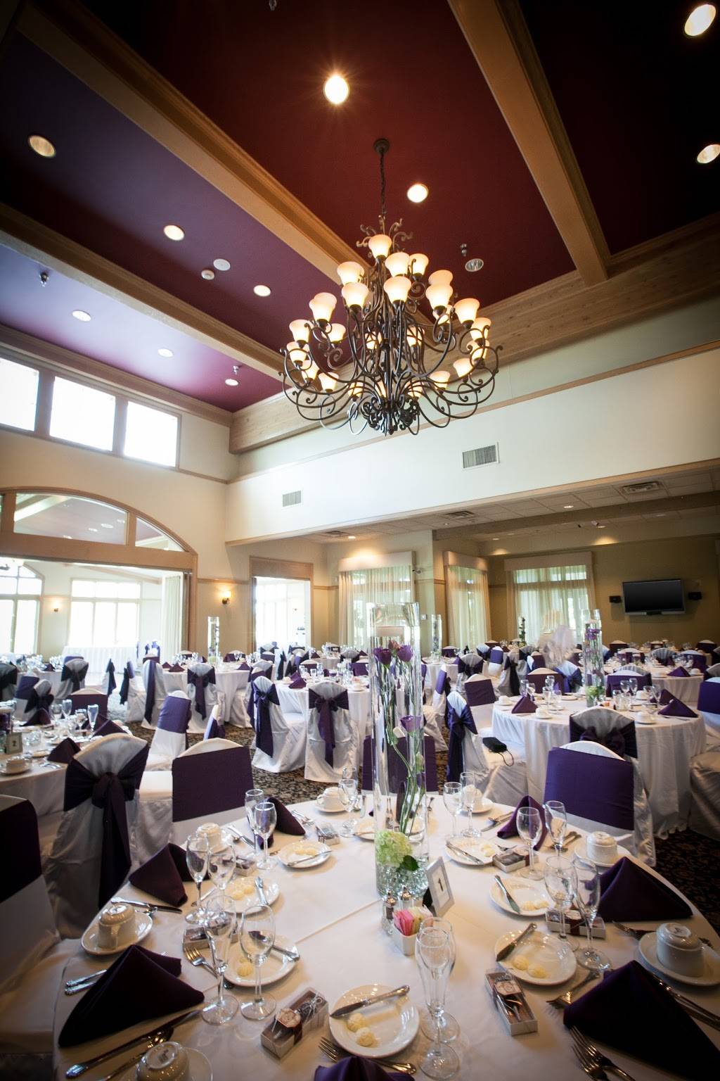 White Deer Run Golf Club | restaurant | 250 W Greggs Pkwy, Vernon Hills, IL 60061, USA | 8476806100 OR +1 847-680-6100