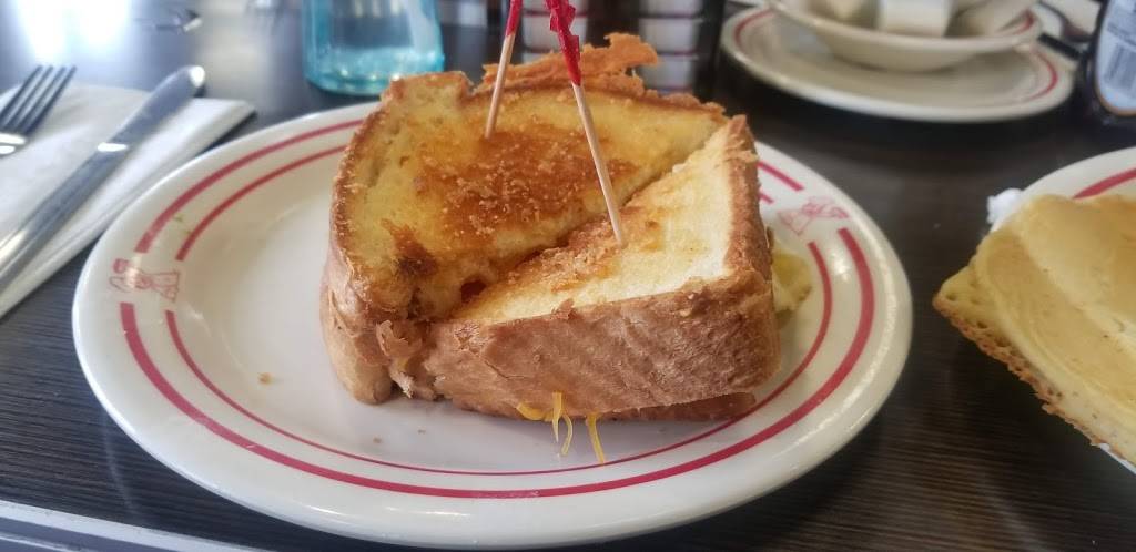 National Coney Island | restaurant | 45250 Ford Rd, Canton, MI 48187, USA | 7346808600 OR +1 734-680-8600