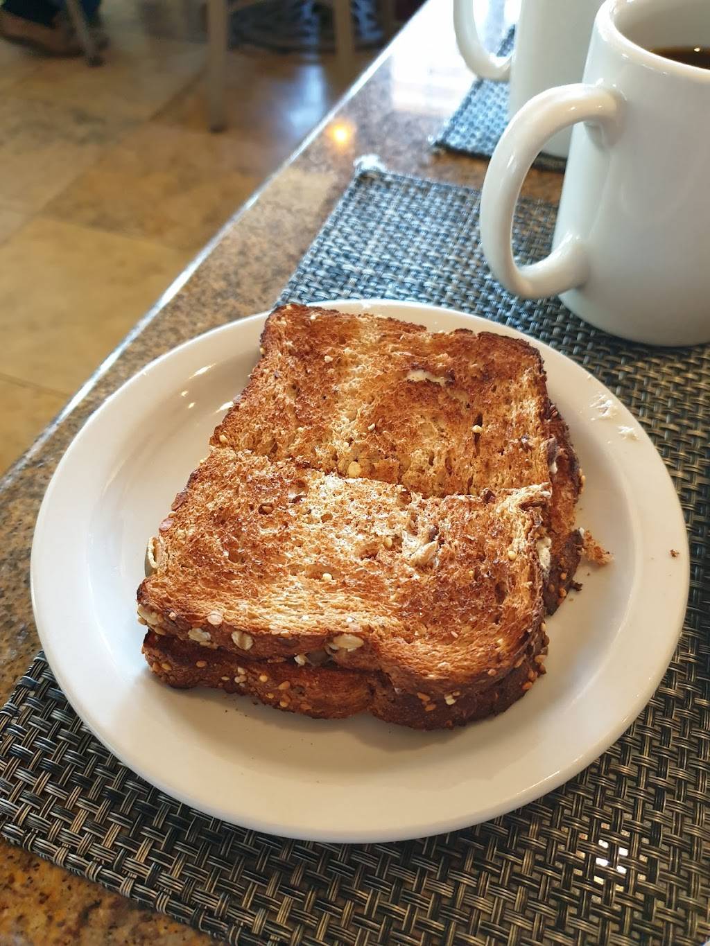 Point Loma Cafe | restaurant | 2304, 4865 N Harbor Dr, San Diego, CA 92106, USA | 6192260255 OR +1 619-226-0255