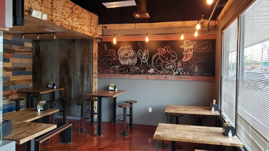 Picante Mexican Grill | restaurant | 54595 suit 5, County Rd 17, Elkhart, IN 46516, USA | 5743333629 OR +1 574-333-3629