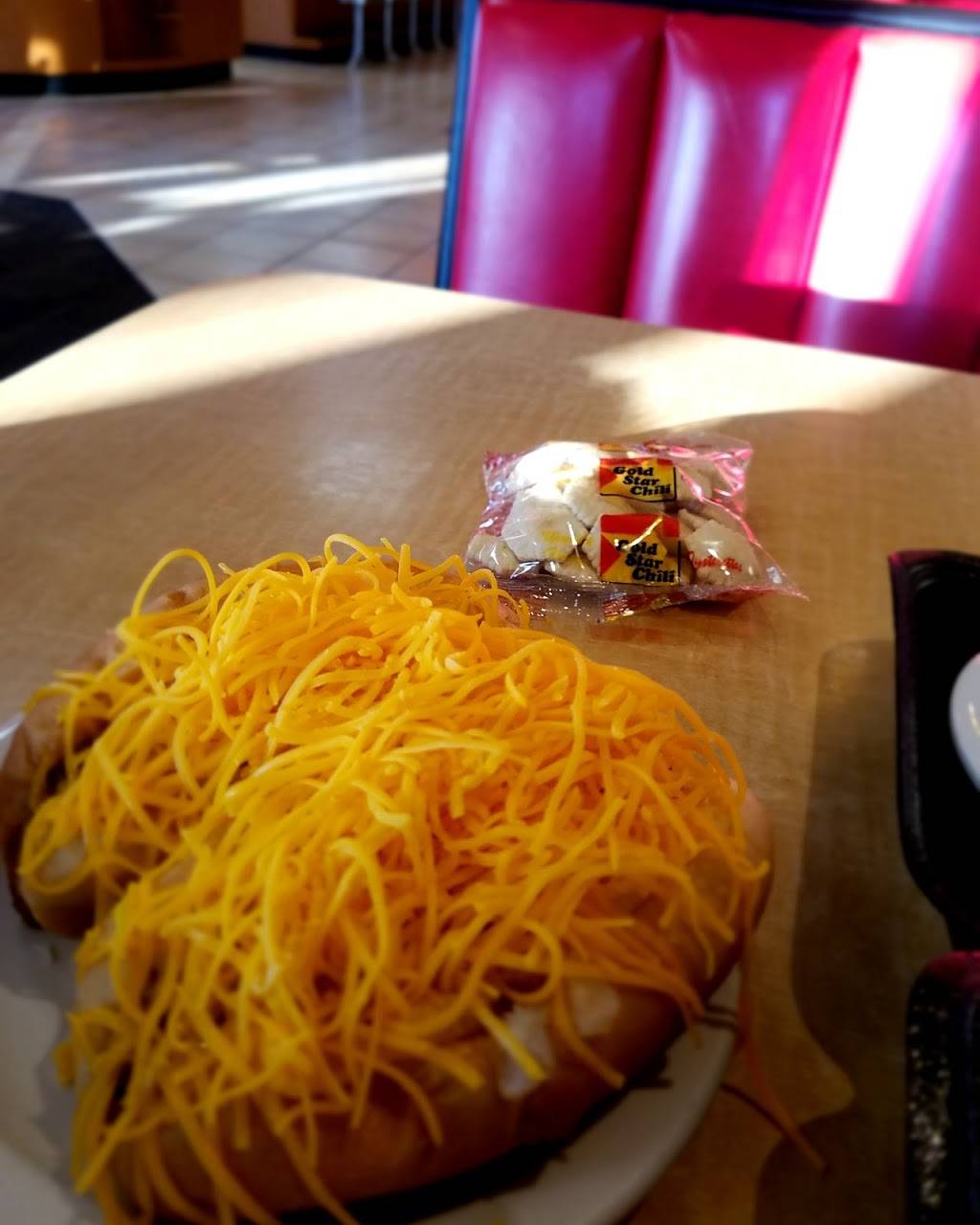 Gold Star Chili | restaurant | 2930 Towne Blvd, Middletown, OH 45044, USA | 5134226920 OR +1 513-422-6920