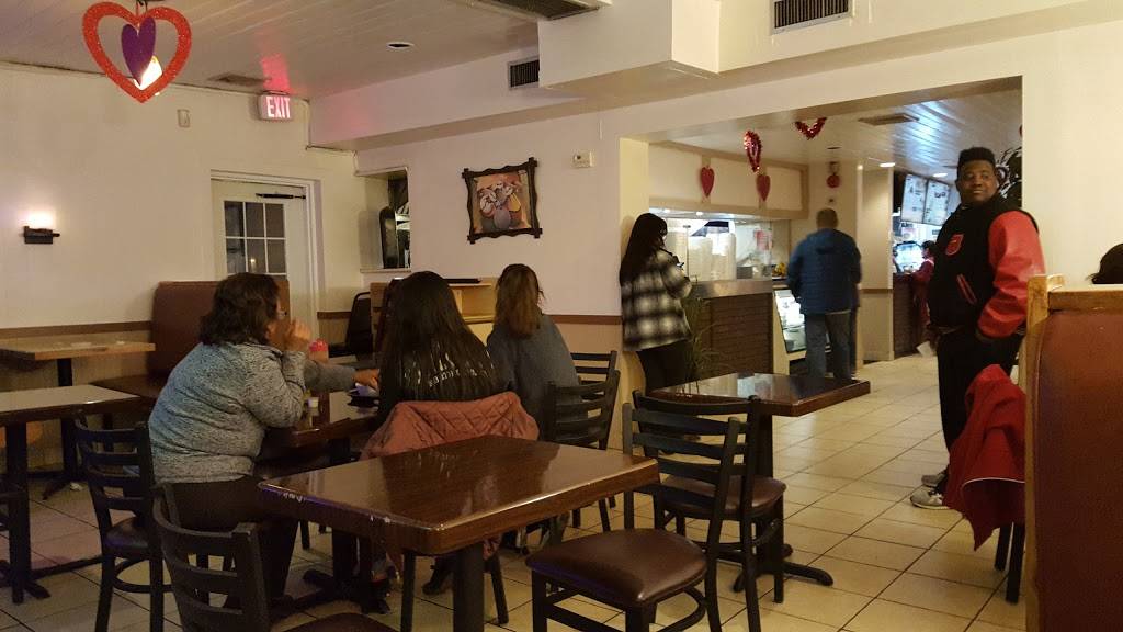 Su Pollo | restaurant | 8741 Richmond Hwy, Alexandria, VA 22309, USA | 7037996577 OR +1 703-799-6577