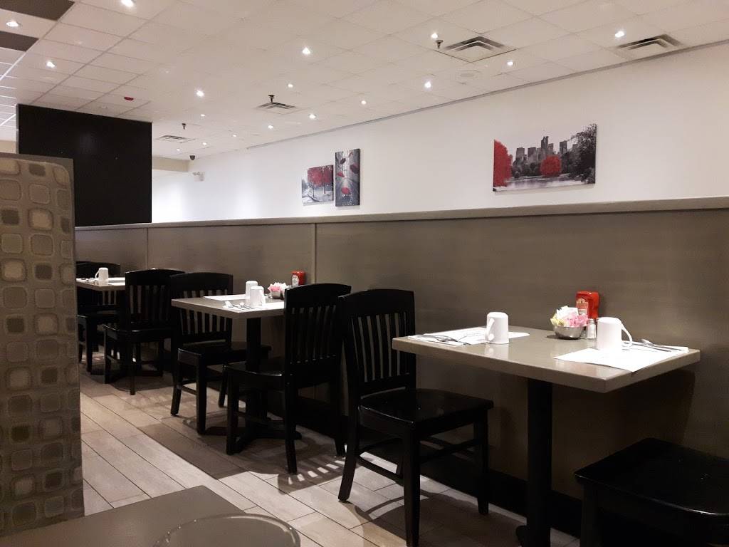 CoBrie International Restaurant & Catering | restaurant | 2121 Carling Ave, Ottawa, ON K2A 1H2, Canada | 6136805040 OR +1 613-680-5040