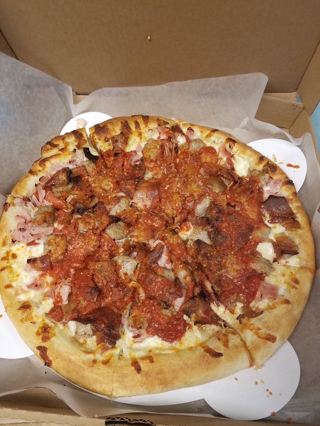 Basils Pizza | restaurant | 248 Wilton Rd, Farmington, ME 04938, USA | 2077789070 OR +1 207-778-9070