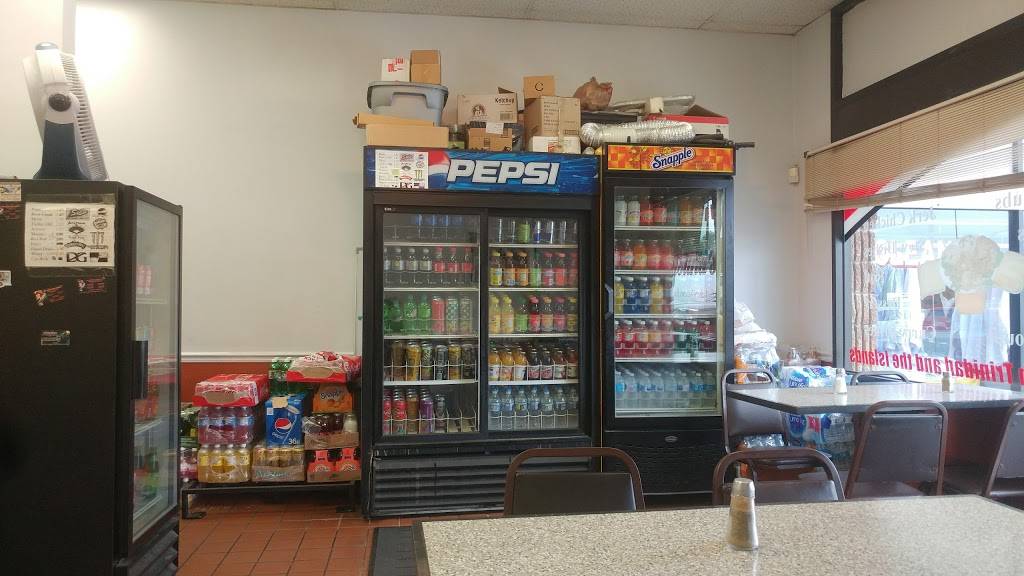 Christinas Subs and Roti Shop | restaurant | 6384 Coventry Way, Clinton, MD 20735, USA | 3018685750 OR +1 301-868-5750