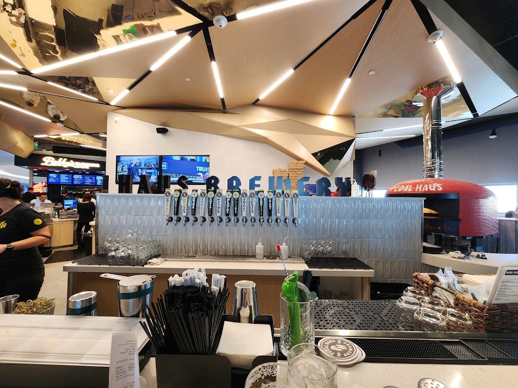 Pedal Haus Brewery | restaurant | Terminal 4, 3400 Sky Hbr Blvd Level 3, Phoenix, AZ 85034, USA | 7084093200 OR +1 708-409-3200