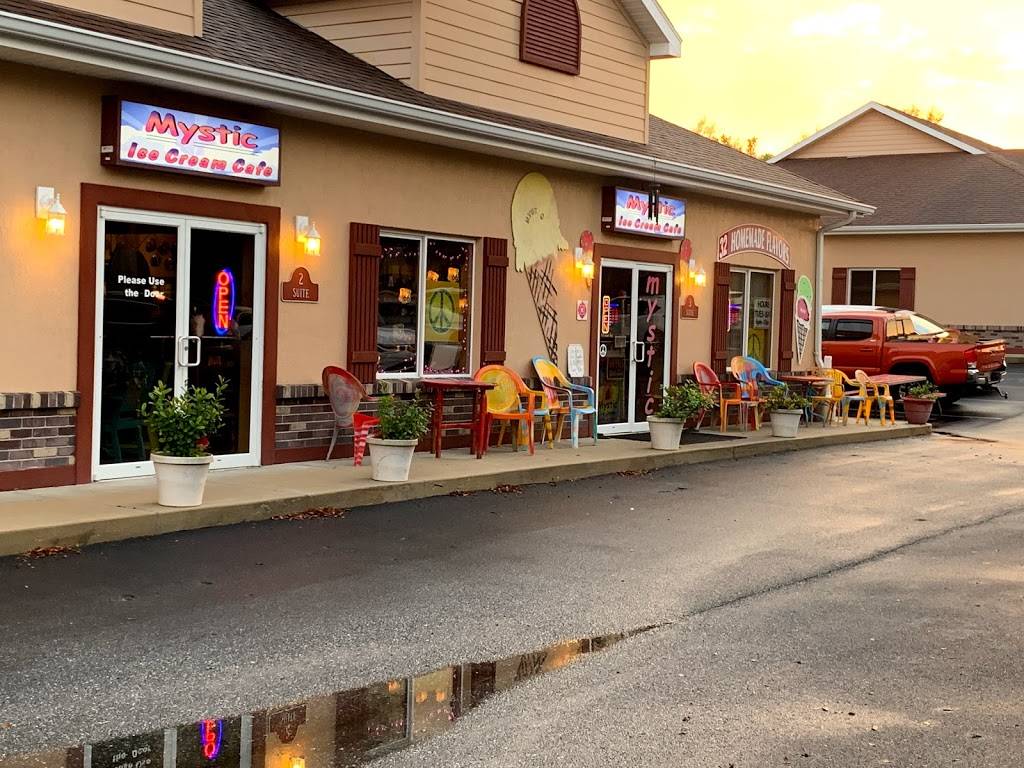 Mystic Ice Cream Cafe | restaurant | (Route 466A), 1217 W Miller St, Fruitland Park, FL 34731, USA | 3528010411 OR +1 352-801-0411