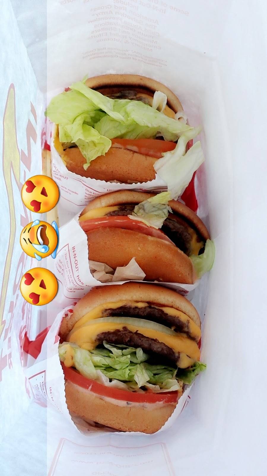 In-N-Out Burger | restaurant | 1375 Sunsweet Blvd, Yuba City, CA 95993, USA | 8007861000 OR +1 800-786-1000