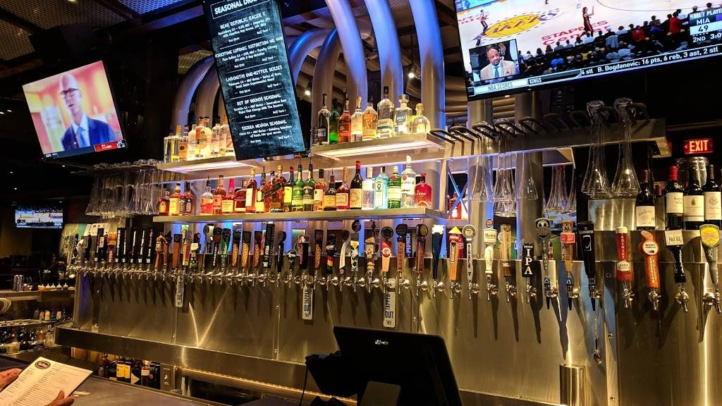 Yard House | meal takeaway | 405 K St #100, Sacramento, CA 95814, USA | 9164415001 OR +1 916-441-5001