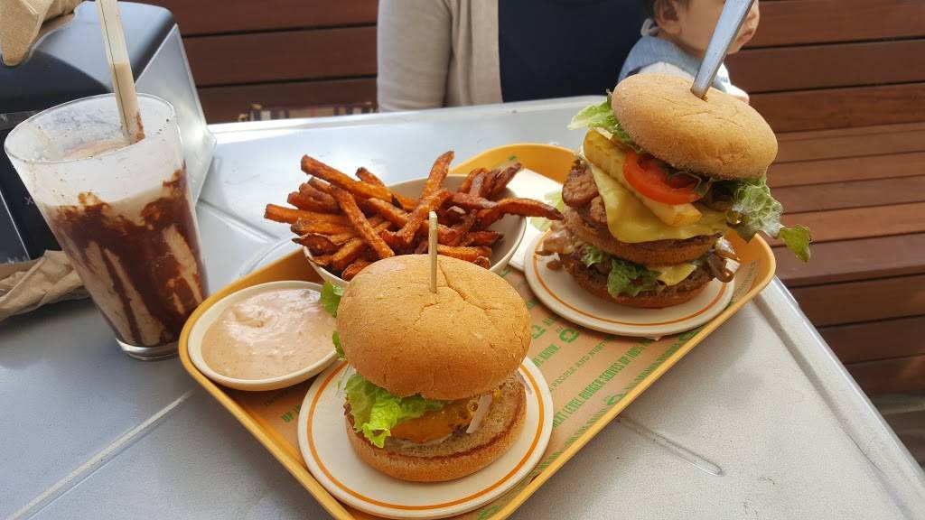 Next Level Burger | restaurant | 2085 Diamond Blvd Suite 150, Concord, CA 94520, USA | 9252157779 OR +1 925-215-7779