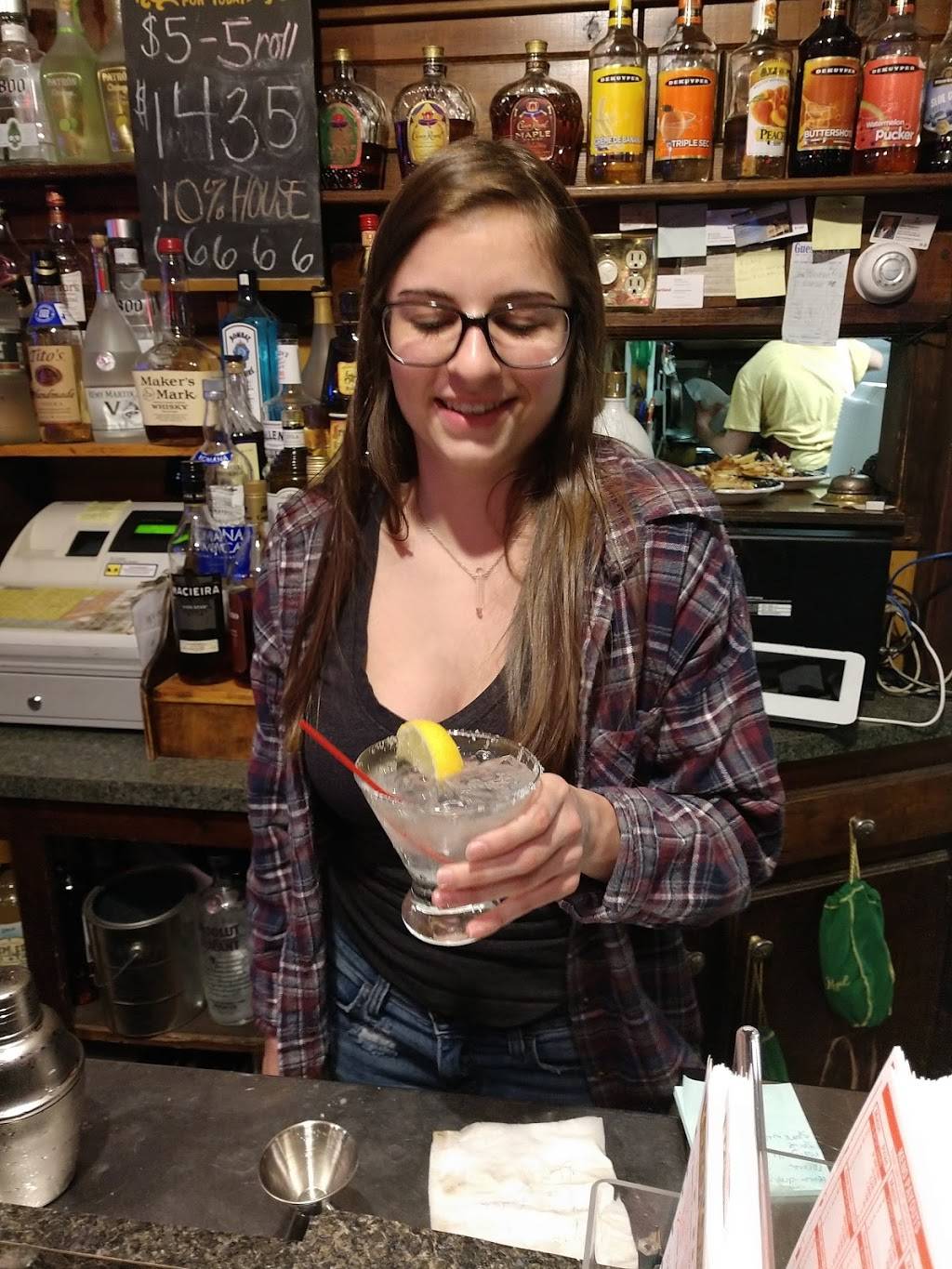 Vasco Da Gama Restaurant | restaurant | 85 Dartmouth St, New Bedford, MA 02740, USA | 5089934340 OR +1 508-993-4340