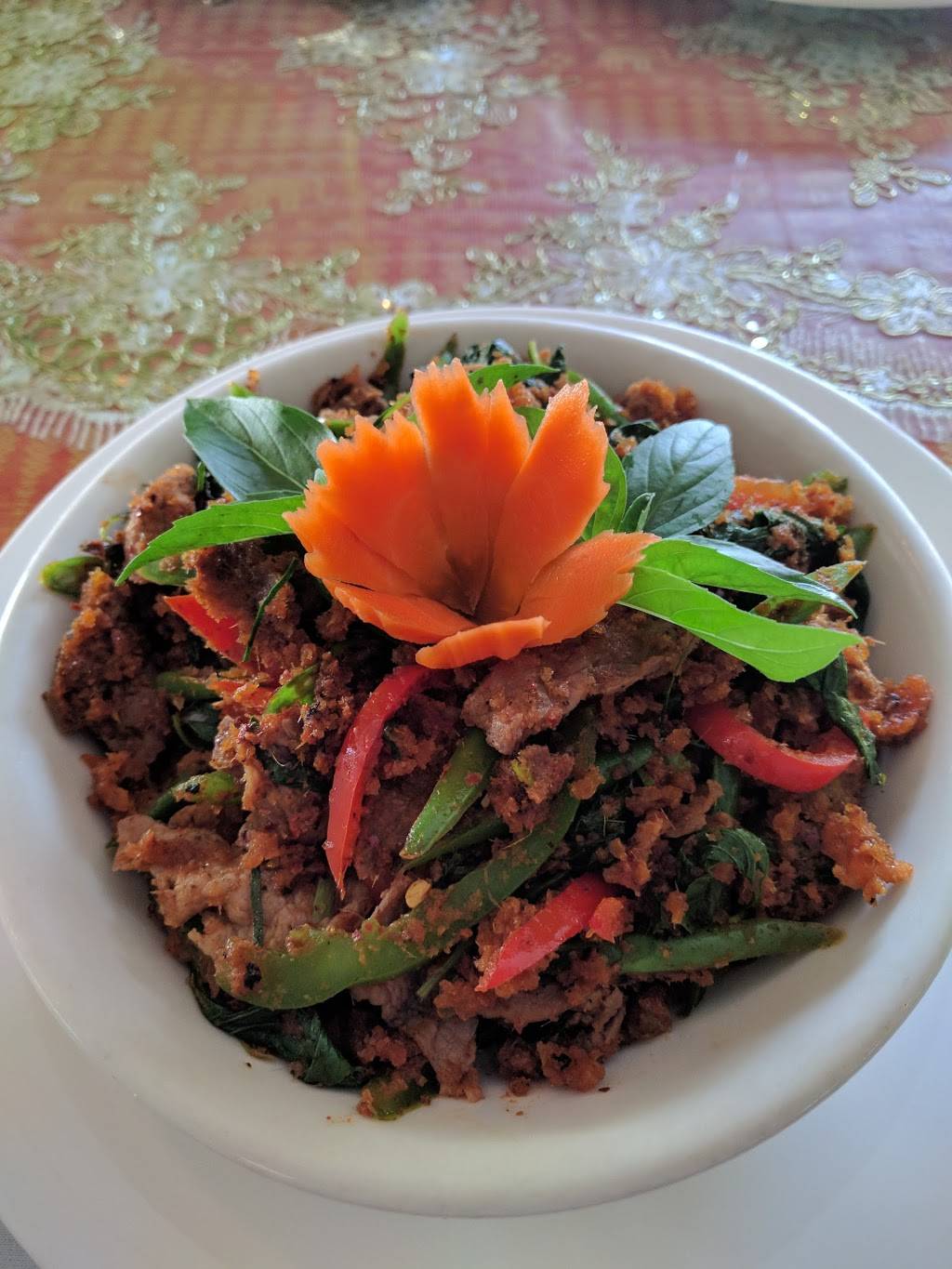 Bangkokville | meal takeaway | 395 Haywood Ln, Nashville, TN 37211, USA | 6158349250 OR +1 615-834-9250