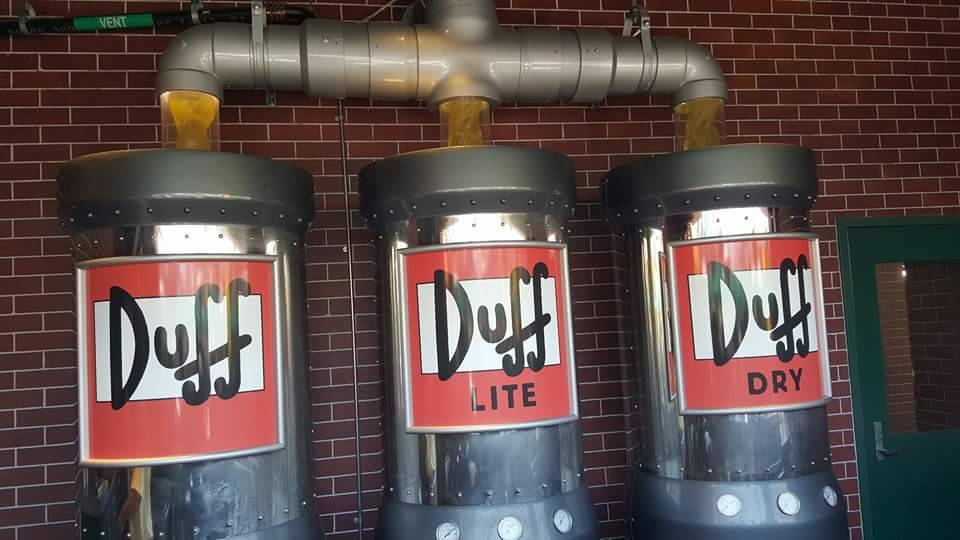 Luigis Pizza | restaurant | 100 Universal City Plaza, Universal City, CA 91608, USA | 8008648377 OR +1 800-864-8377