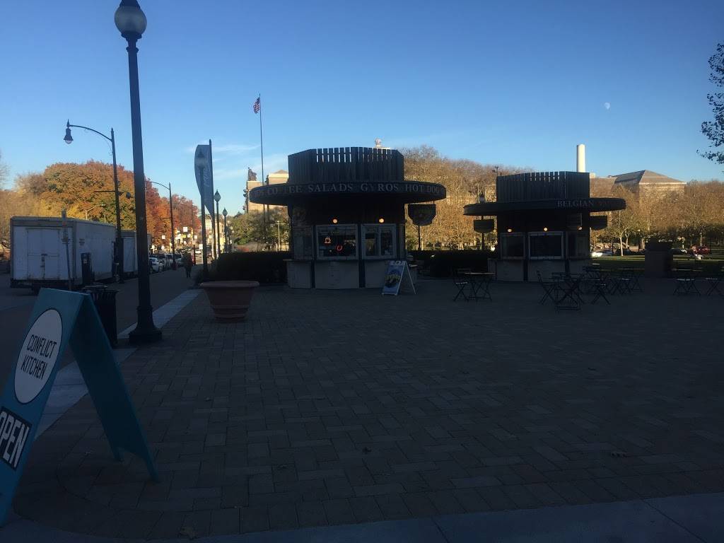 Opa Gyro | restaurant | 4208 Forbes Ave, Pittsburgh, PA 15213, USA | 4126874976 OR +1 412-687-4976