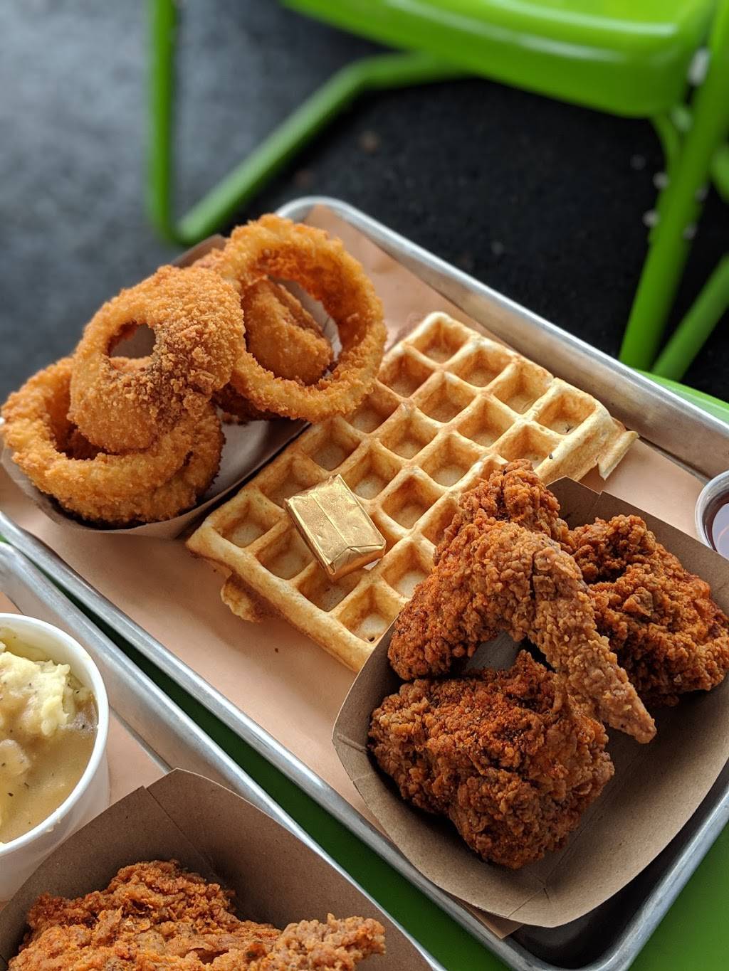 Boxcar Fried Chicken and Biscuits | restaurant | 2698 Fremont Dr, Sonoma, CA 95476, USA | 7079387370 OR +1 707-938-7370