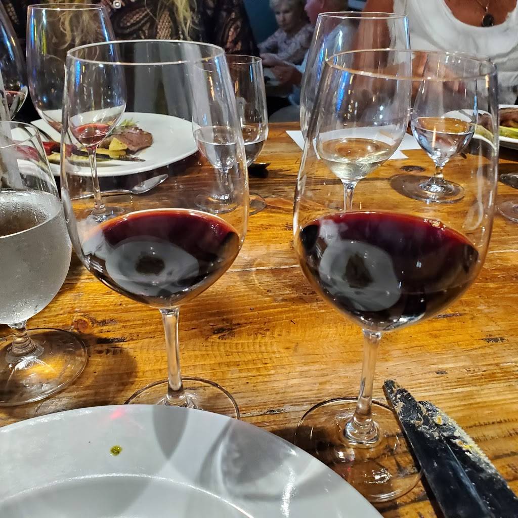 River Twist | restaurant | 717 17th St, Vero Beach, FL 32960, USA | 7727700908 OR +1 772-770-0908