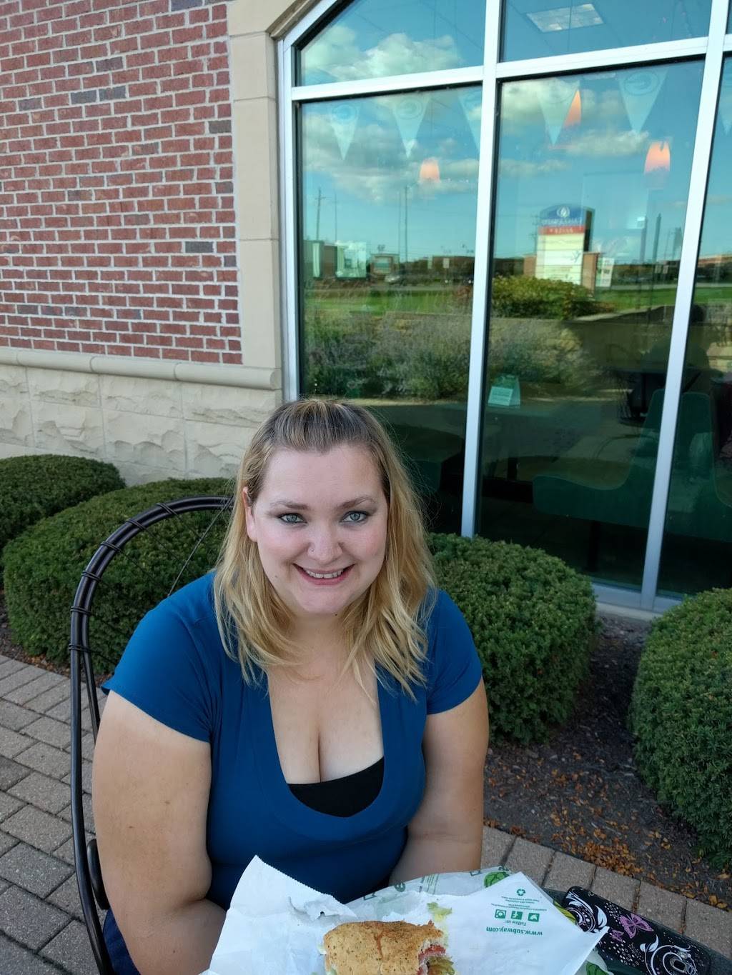 Subway | restaurant | 10320 75th St, Kenosha, WI 53142, USA | 2626946922 OR +1 262-694-6922