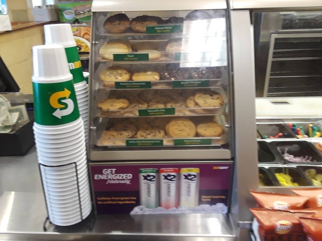 Subway Restaurants | restaurant | 1436 W 25th St, San Pedro, CA 90732, USA | 3108338600 OR +1 310-833-8600