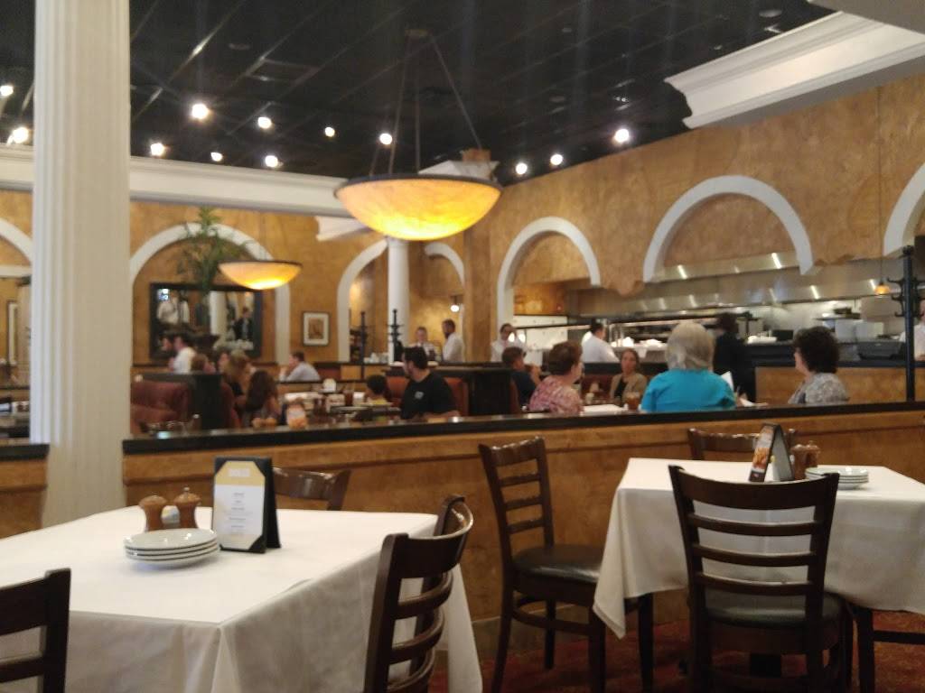 BRAVO Cucina Italiana | restaurant | 950 Lehigh Lifestyle Ctr, Whitehall, PA 18052, USA | 6102664050 OR +1 610-266-4050