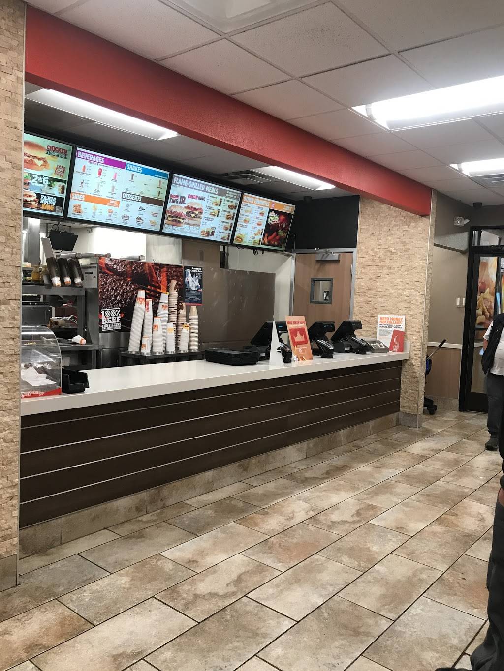 Burger King | restaurant | 16551 River Ridge Blvd, Woodbridge, VA 22191, USA | 7032217521 OR +1 703-221-7521