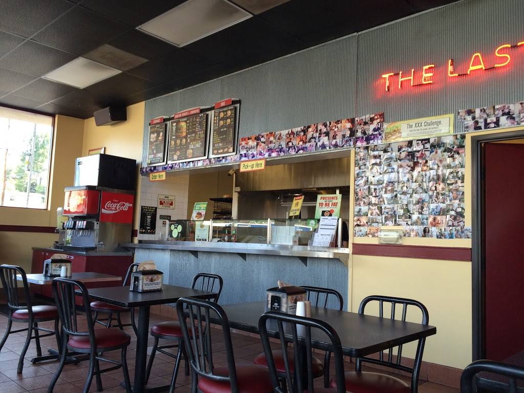 Fatburger | restaurant | 10600 1, 2, Ventura Blvd, Studio City, CA 91604, USA | 8187698725 OR +1 818-769-8725