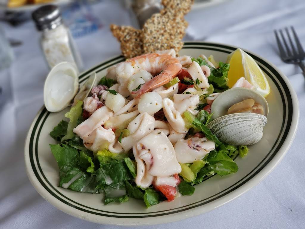 Peters Clam Bar | restaurant | 600 Long Beach Rd, Island Park, NY 11558, USA | 5164320505 OR +1 516-432-0505