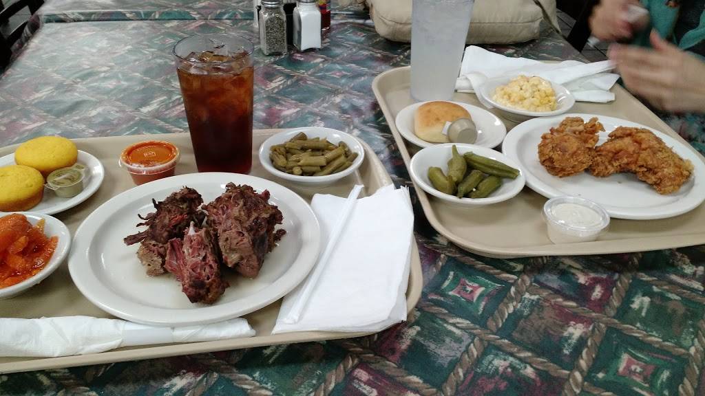 Steins | restaurant | 2248 S Lauderdale St, Memphis, TN 38106, USA | 9017759203 OR +1 901-775-9203