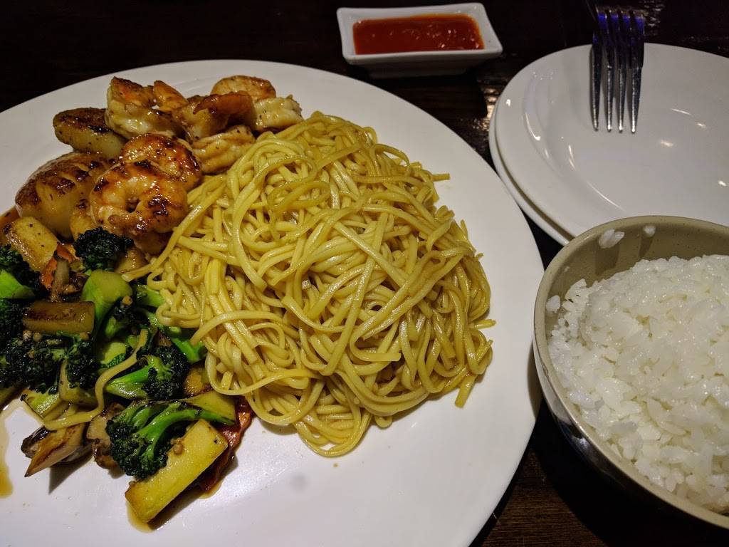 Shiki Hibachi & Sushi | restaurant | 493 Hope St, Stamford, CT 06906, USA | 2039692222 OR +1 203-969-2222