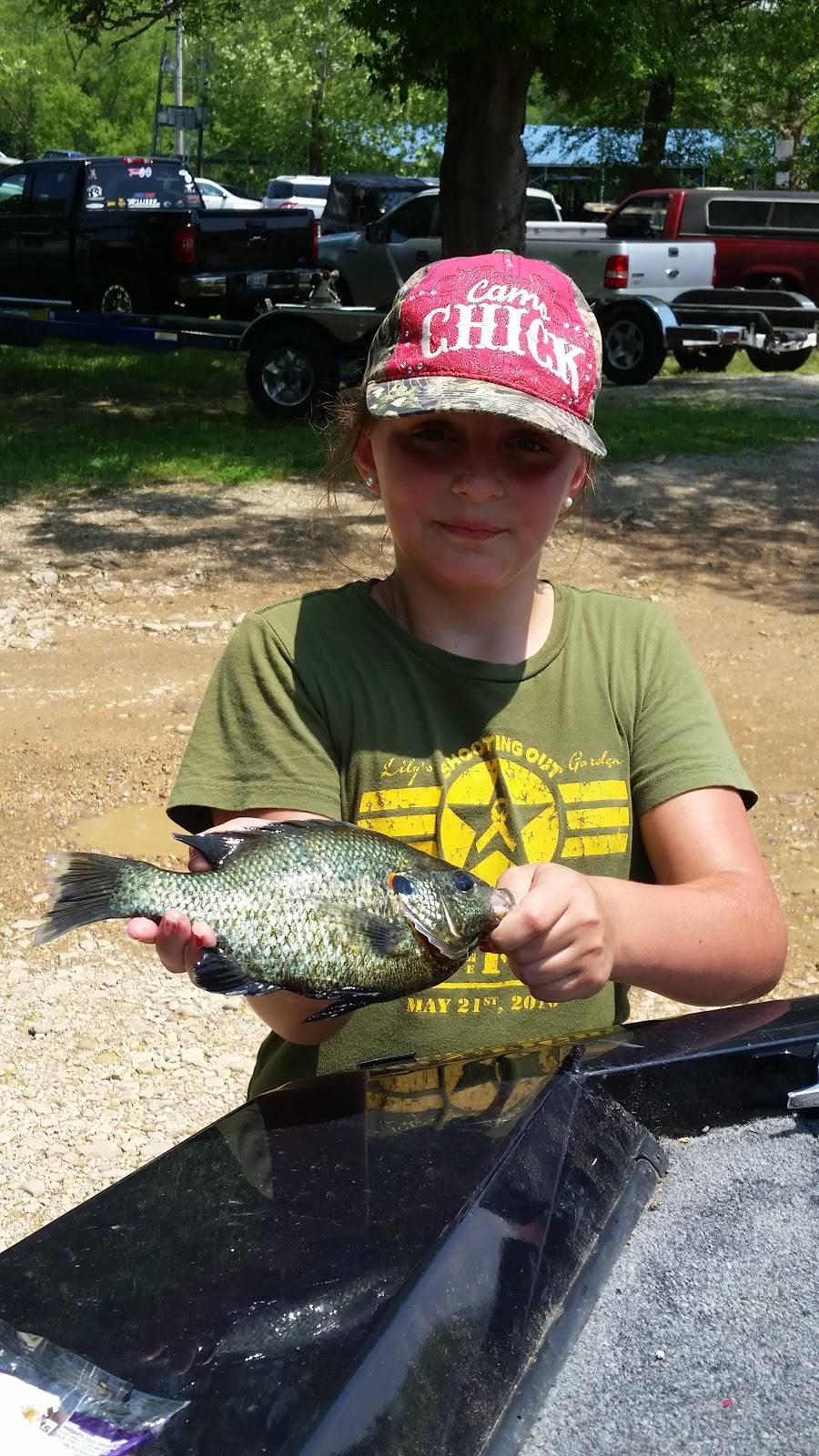 Masons Boat Dock | restaurant | Hilton Retreat, Waverly, TN 37185, USA | 9312969165 OR +1 931-296-9165