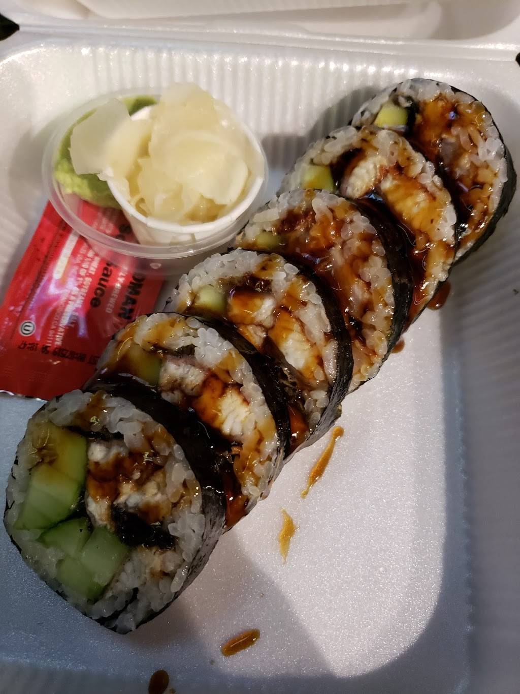 Toms Sushi House | restaurant | 2517, 12227 Santa Monica Blvd, Los Angeles, CA 90025, USA | 3108260250 OR +1 310-826-0250