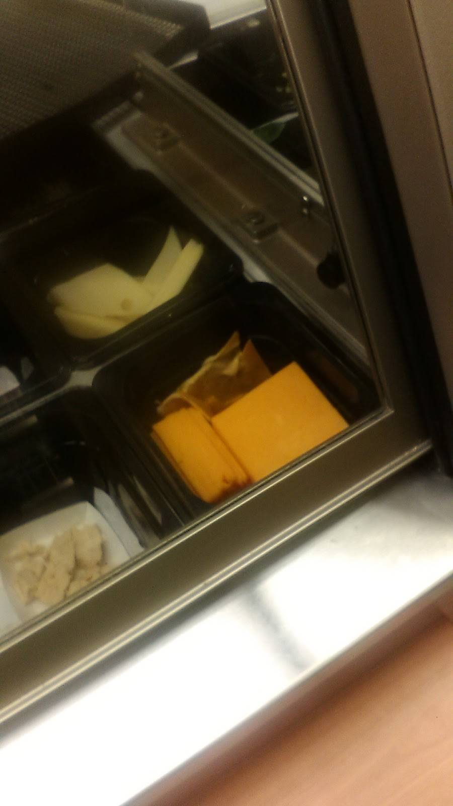 Subway | restaurant | 5880 University Blvd, Moon, PA 15108, USA | 4122697827 OR +1 412-269-7827