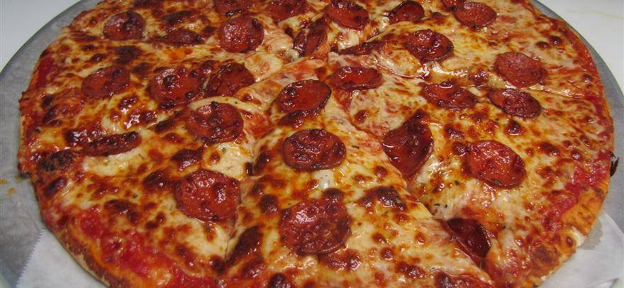 Pats Pizza Dover-Foxcroft | restaurant | 100 E Main St, Dover-Foxcroft, ME 04426, USA | 2075642500 OR +1 207-564-2500