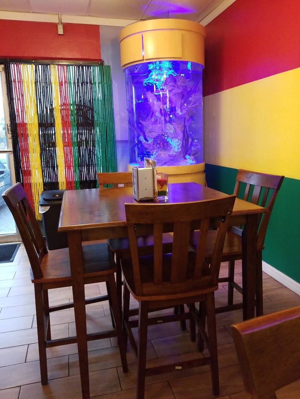 Jamaica Jamaica Island Cuisine | restaurant | 8206 W Waters Ave, Town N Country, FL 33615, USA | 8132431569 OR +1 813-243-1569