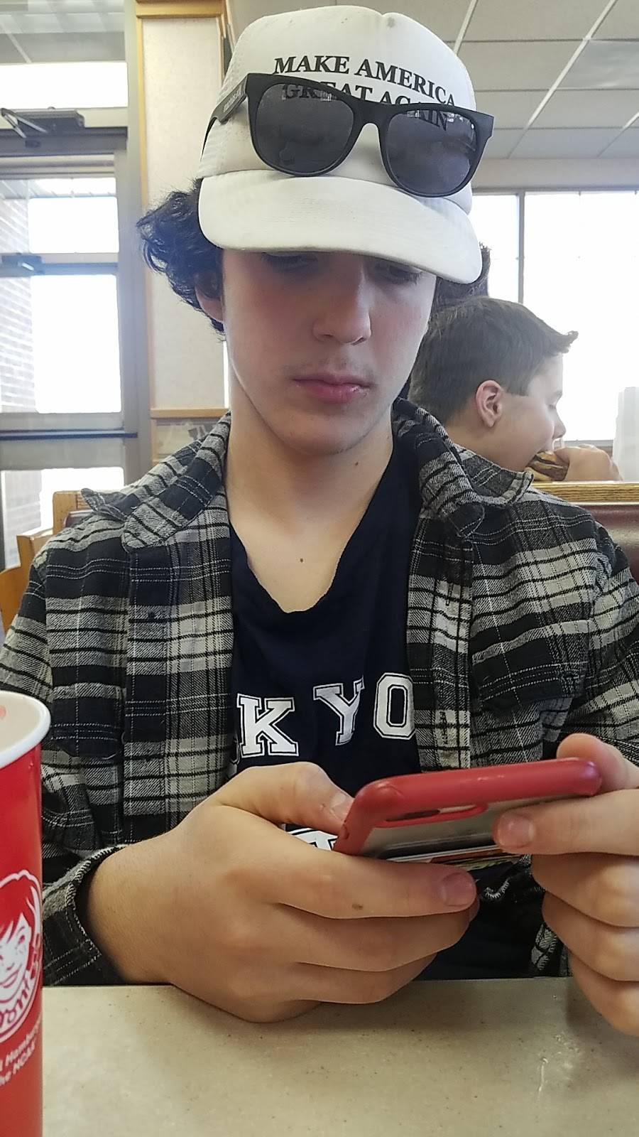 Wendys | restaurant | 4 Stillwater Ave, Orono, ME 04473, USA | 2078271637 OR +1 207-827-1637