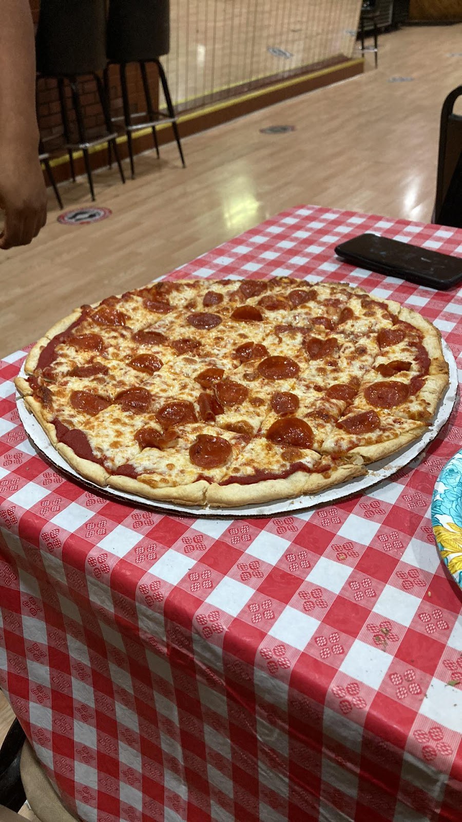 Martellos pizza restaurant | restaurant | 4124 W Armitage Ave, Chicago, IL 60639, USA | 7737998135 OR +1 773-799-8135