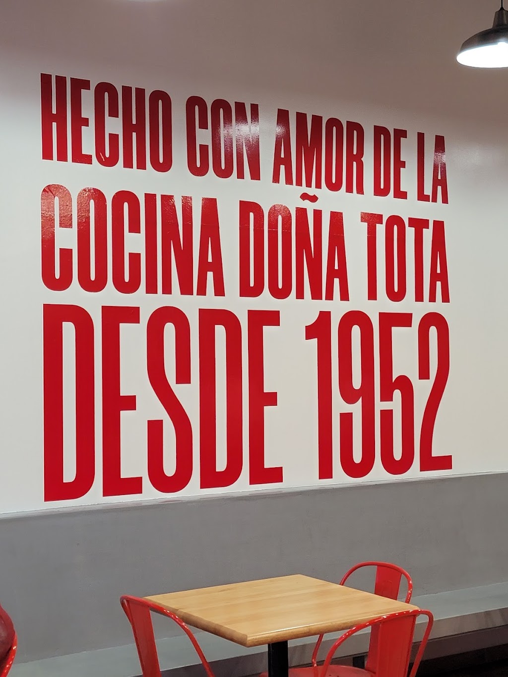 Gorditas Dona Tota | restaurant | 2230 SE Military Dr #102, San Antonio, TX 78223, USA | 2104515258 OR +1 210-451-5258