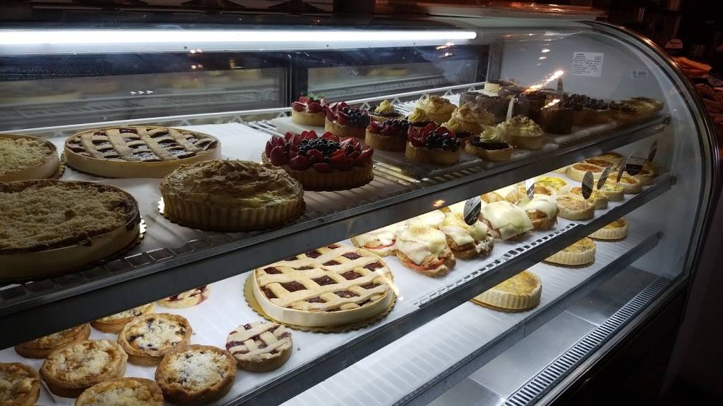 The French Market | cafe | 114 E River Rd, Rumson, NJ 07760, USA | 7325301692 OR +1 732-530-1692