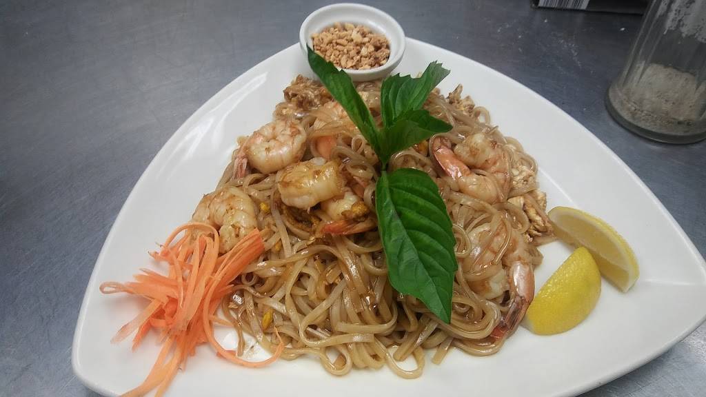 Sweet Basil | restaurant | 9310 Zane Ave N, Minneapolis, MN 55443, USA | 7633917362 OR +1 763-391-7362