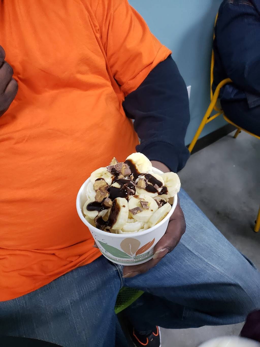 Sweet Tooth Rolled Ice Cream | restaurant | 1483 Gadsden Hwy, Birmingham, AL 35235, USA | 2055371130 OR +1 205-537-1130