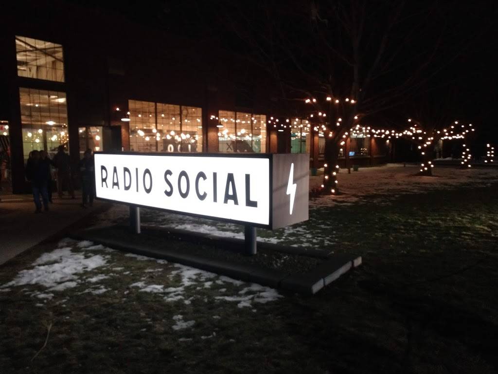 Radio Social | restaurant | 20 Carlson Rd, Rochester, NY 14610, USA | 5852441484 OR +1 585-244-1484