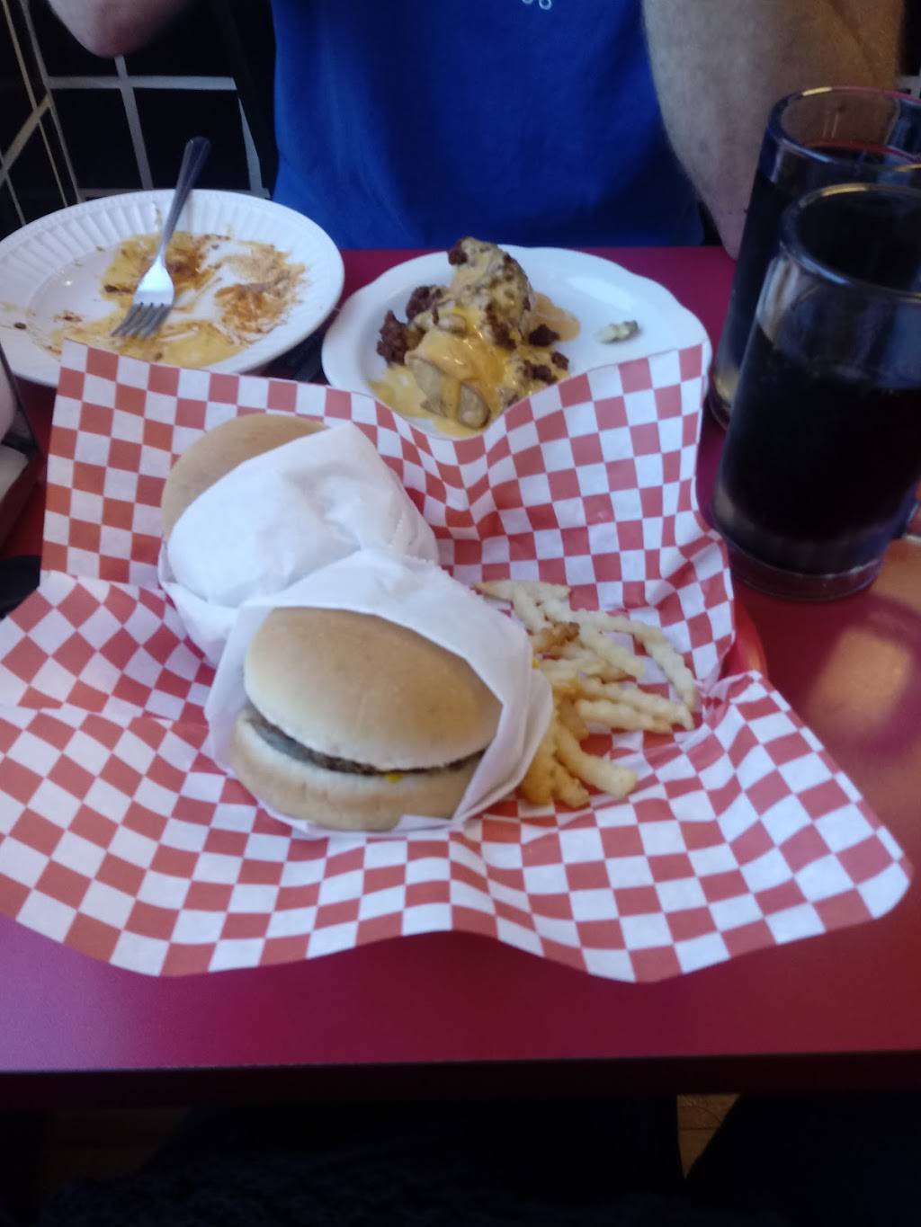 Mugs Up Diner | restaurant | 10921 E Winner Rd, Independence, MO 64052, USA | 8165039550 OR +1 816-503-9550